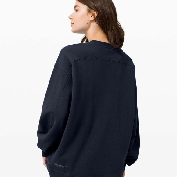 LULULEMON Perfectly Oversized Crew - Picture 3 of 7